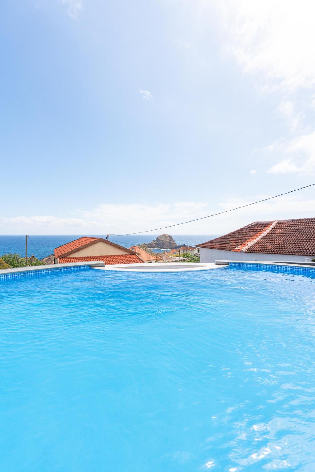 פורטו מוניז Lighthouse View- Pool Villa מראה חיצוני תמונה